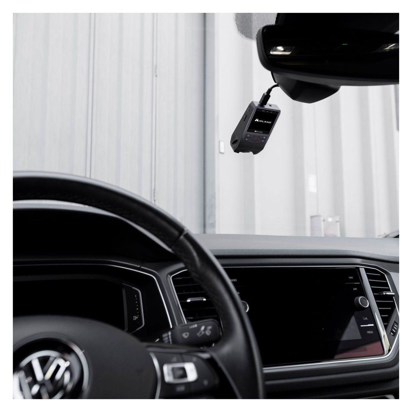Midland Street Guardian Easy avec écran 2" intégré, caméra de voiture 1080p 30fps, dashcam Full HD avec objectif grand angle 120°, emplacement microSD