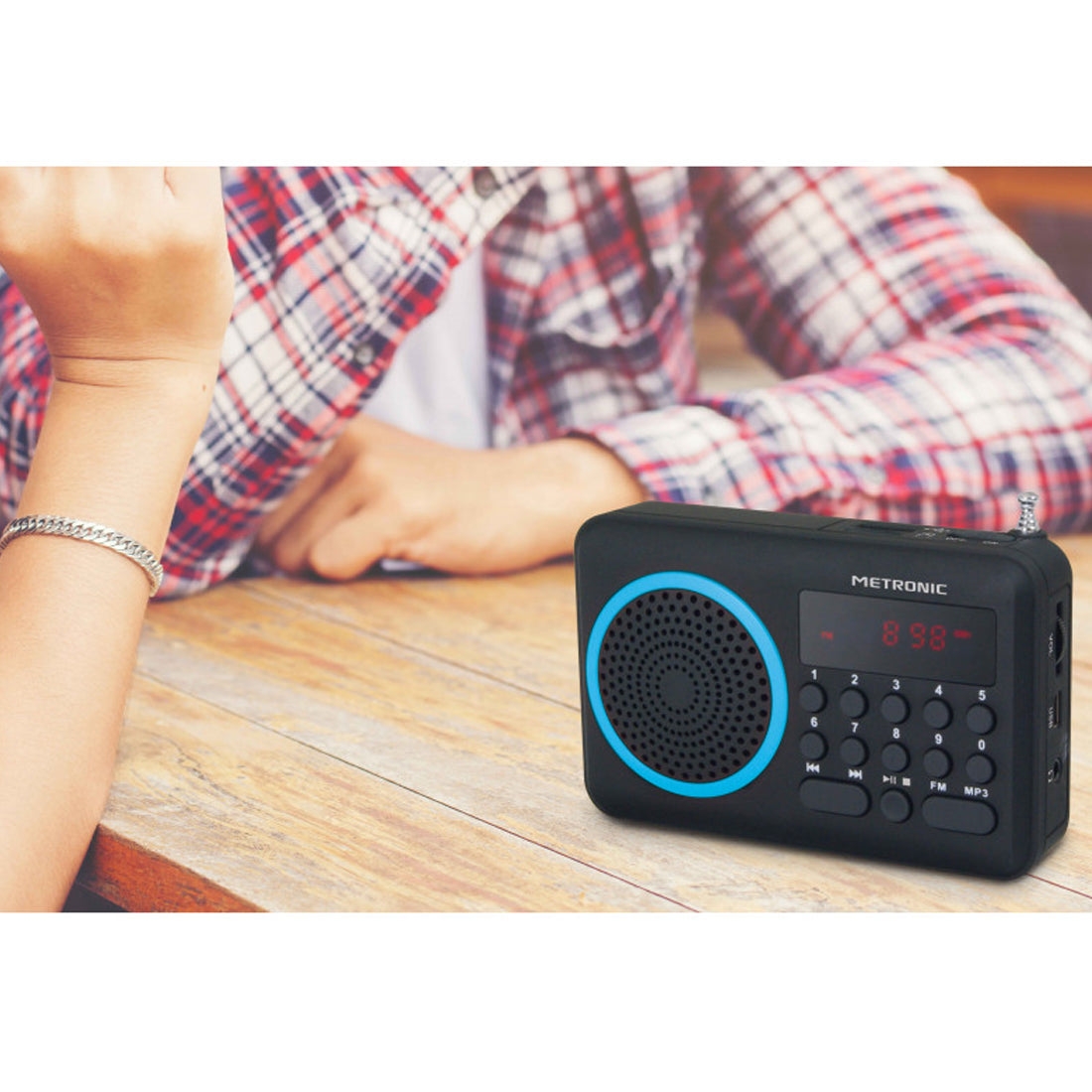 Metronic Radio FM MP3 portatile con porte USB/Micro SD - nera e blu